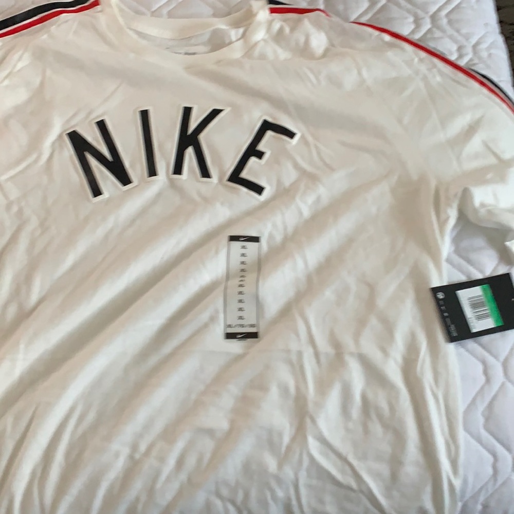 Nike Shirt